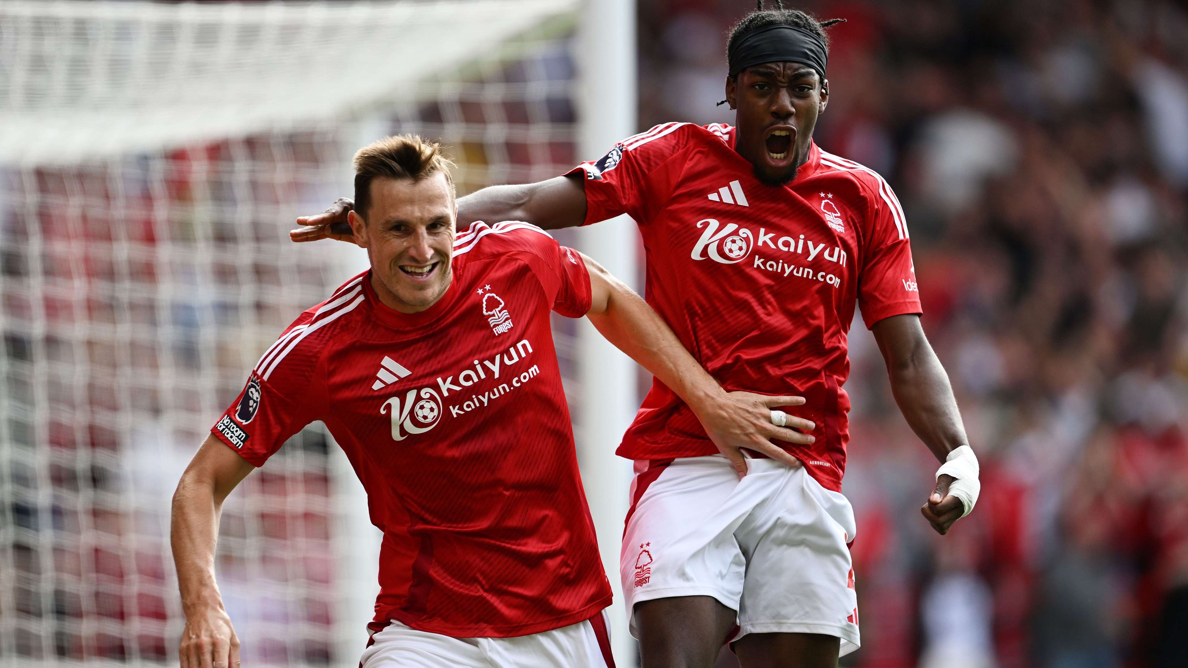 足球青少年 足球青少年